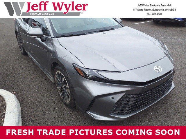 Used 2025 Toyota Camry XLE