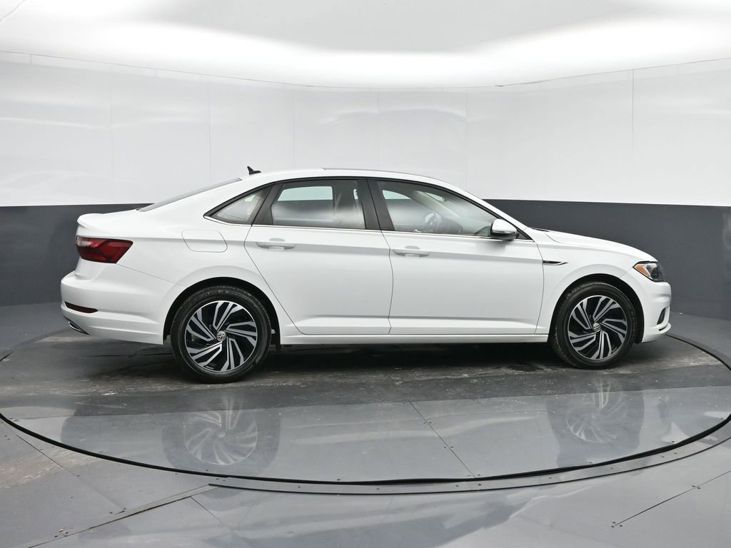 Used 2021 Volkswagen Jetta SEL Premium image 8