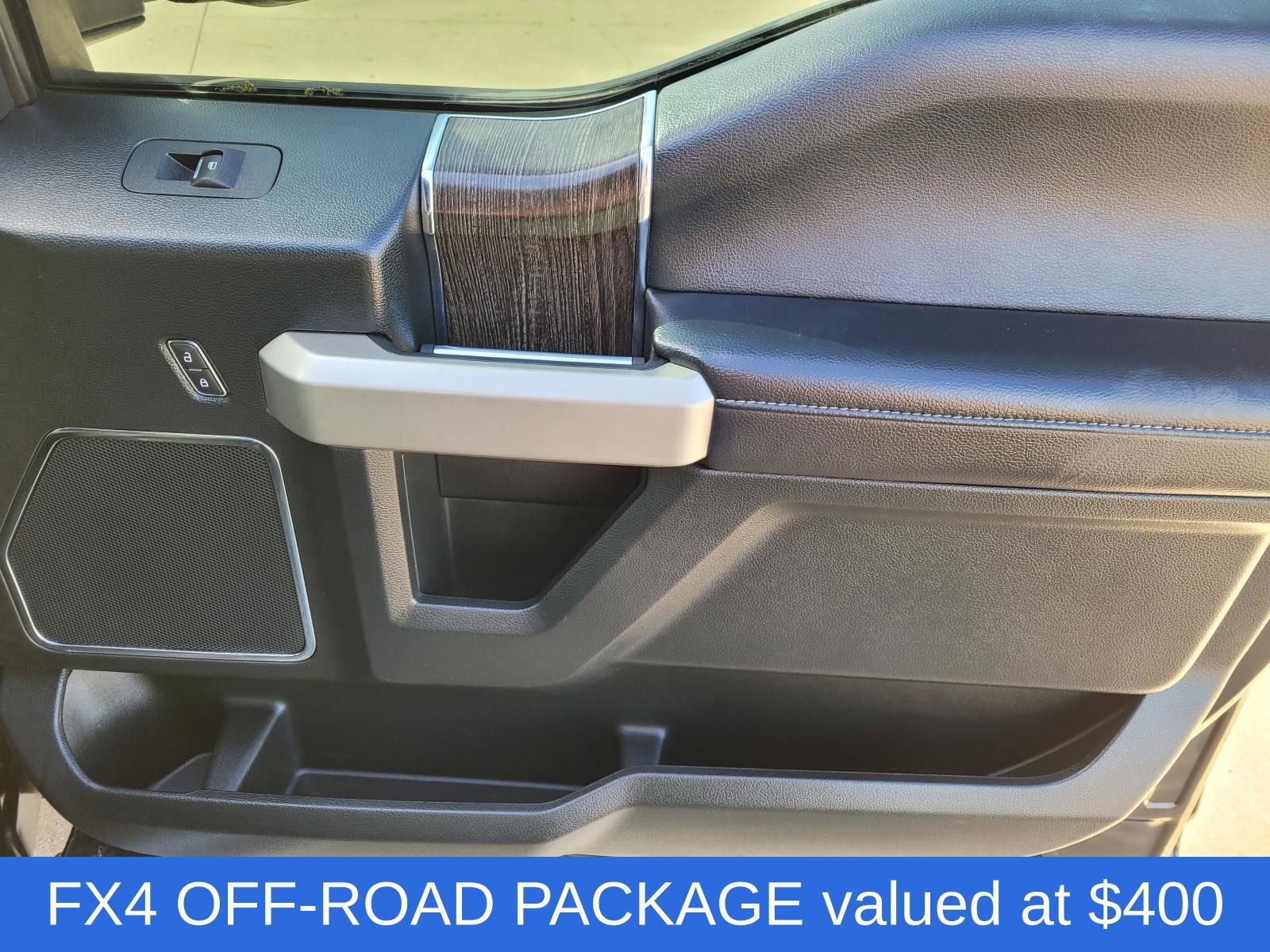 Used 2020 Ford F350 Lariat w/ Lariat Ultimate Package image 8