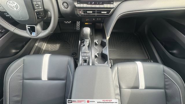 New 2026 Toyota Camry SE image 9