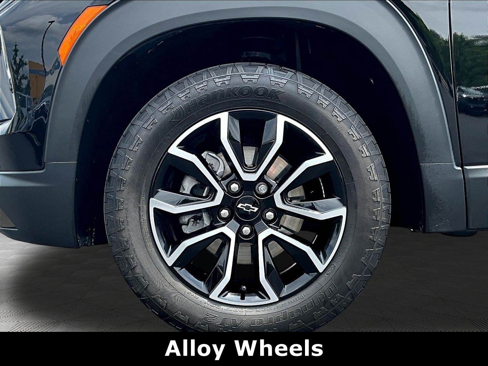 Used 2025 Chevrolet TrailBlazer ACTIV w/ Convenience Package AWD/4WD image 33