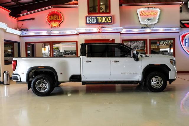 Used 2022 GMC Sierra 3500 Denali AWD/4WD image 10