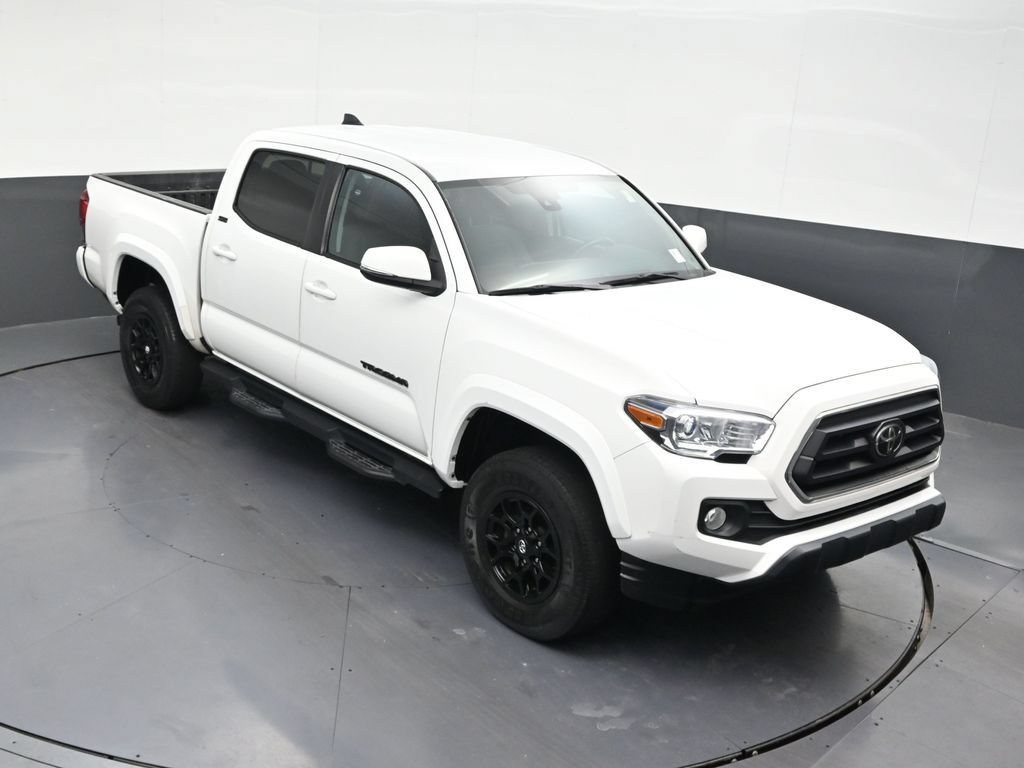 Used 2022 Toyota Tacoma SR5 RWD image 21
