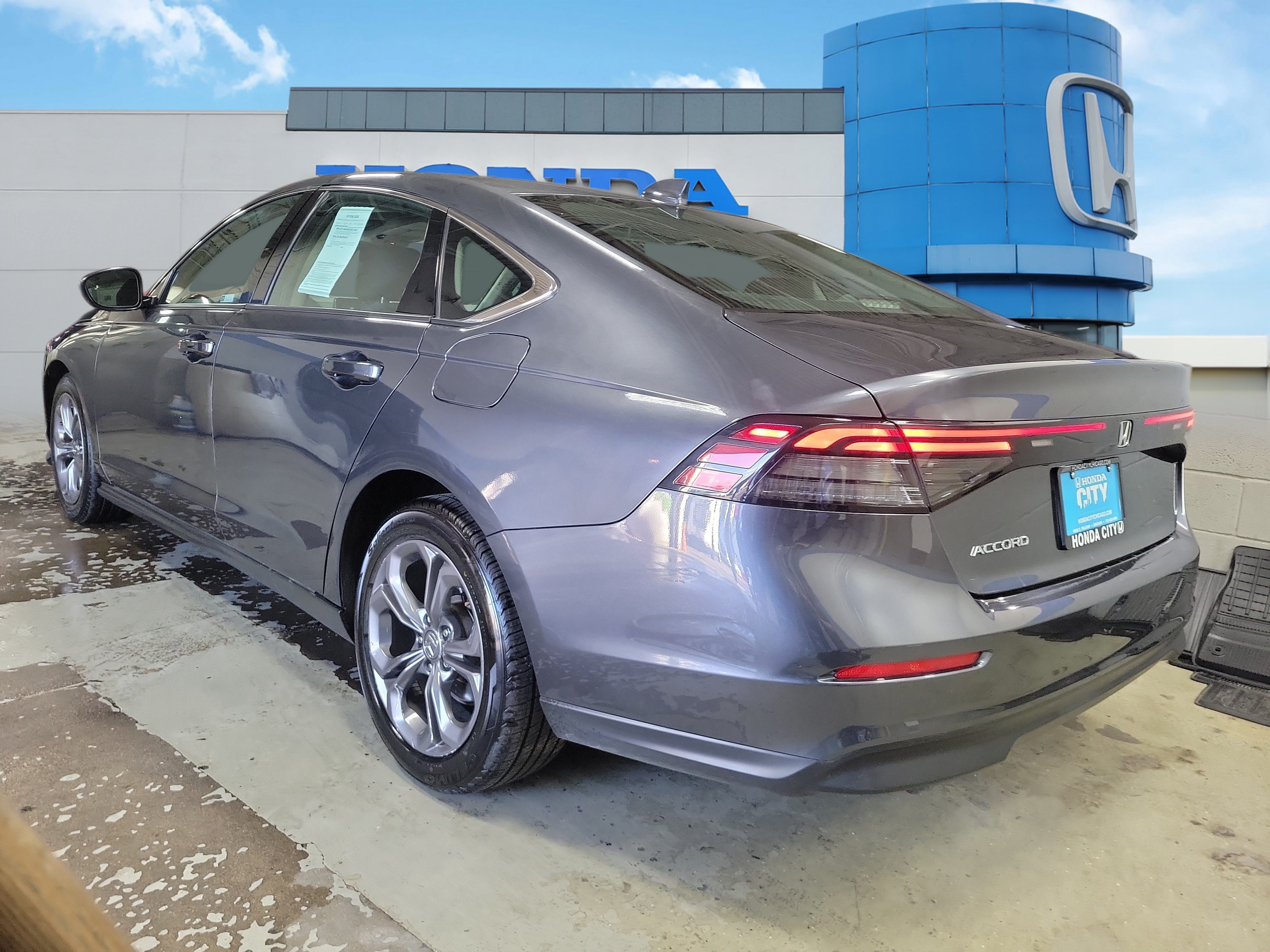 Used 2024 Honda Accord EX image 4