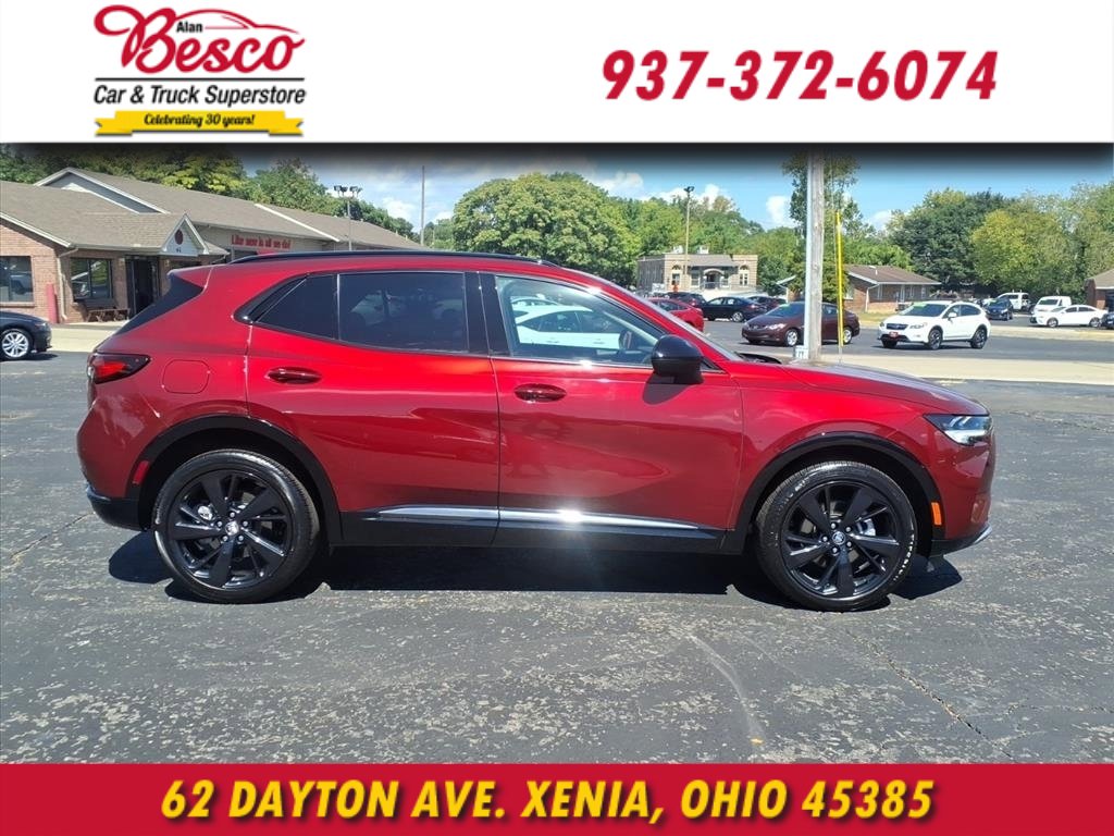 Used 2023 Buick Envision Essence w/ Sport Touring Package image 2