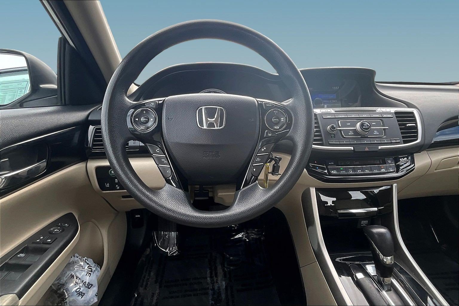Used 2016 Honda Accord LX image 8