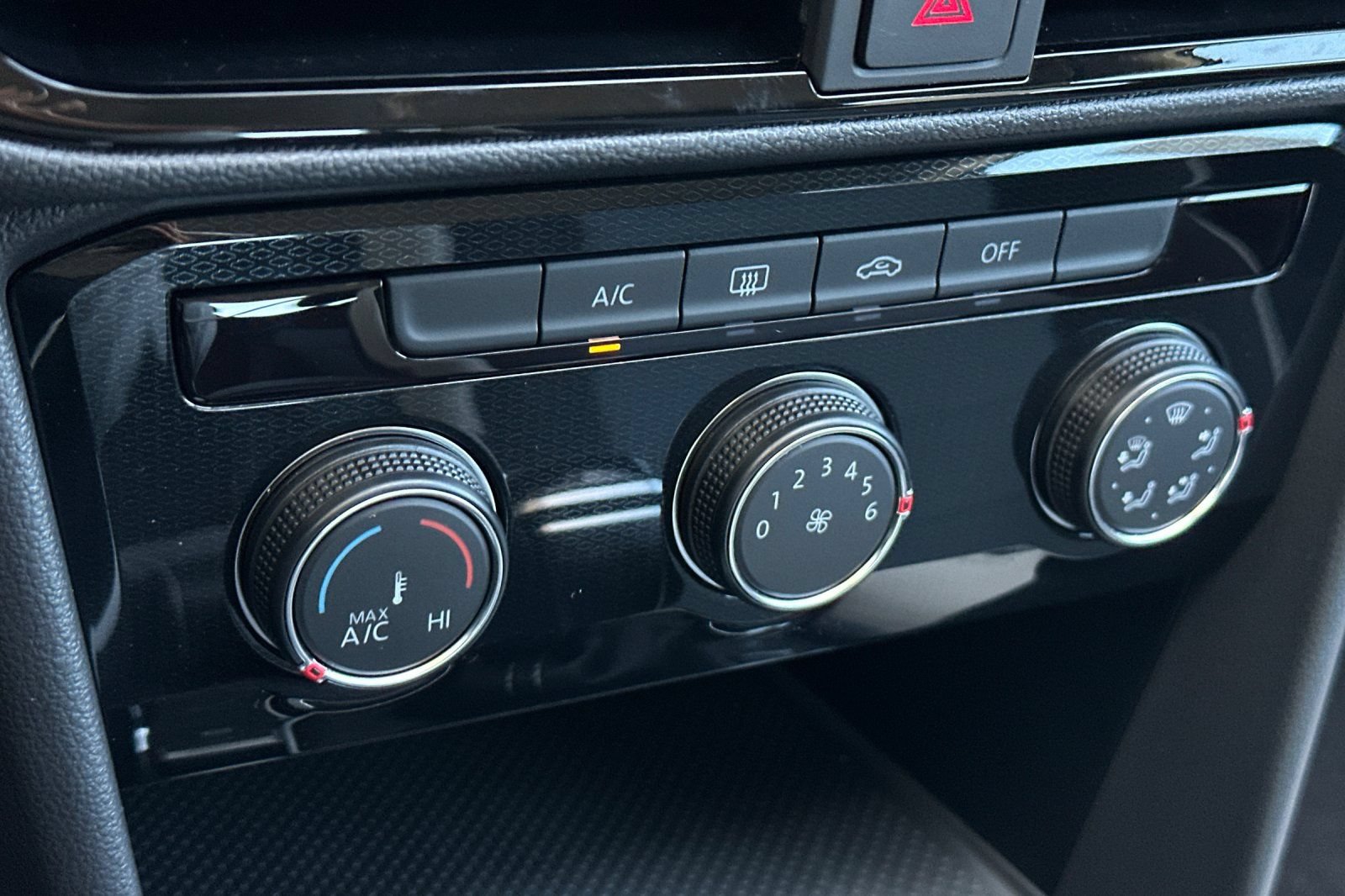 New 2026 Volkswagen Taos S FWD image 18