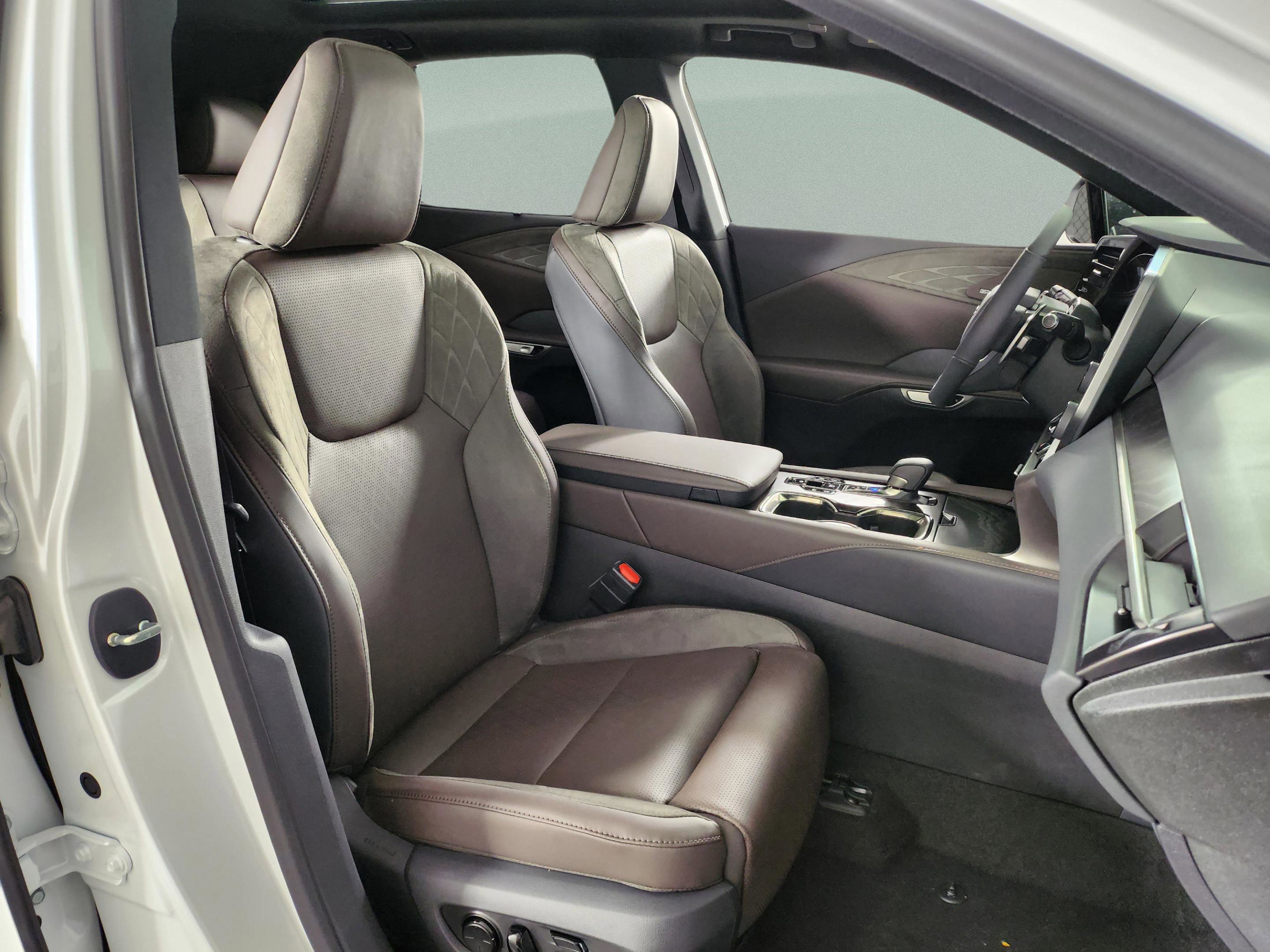 New 2026 Lexus RX 350 AWD image 36