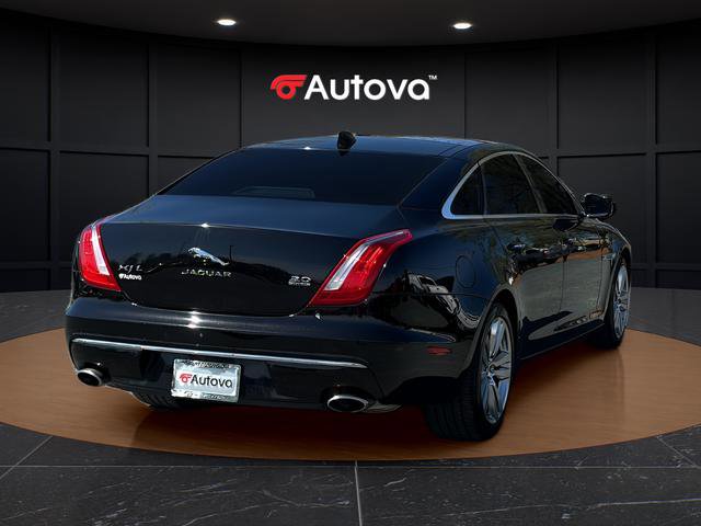 Used 2017 Jaguar XJ L Portfolio AWD/4WD image 5