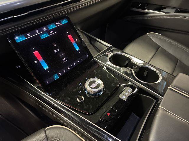 Certified 2025 Cadillac Escalade Sport AWD/4WD image 61