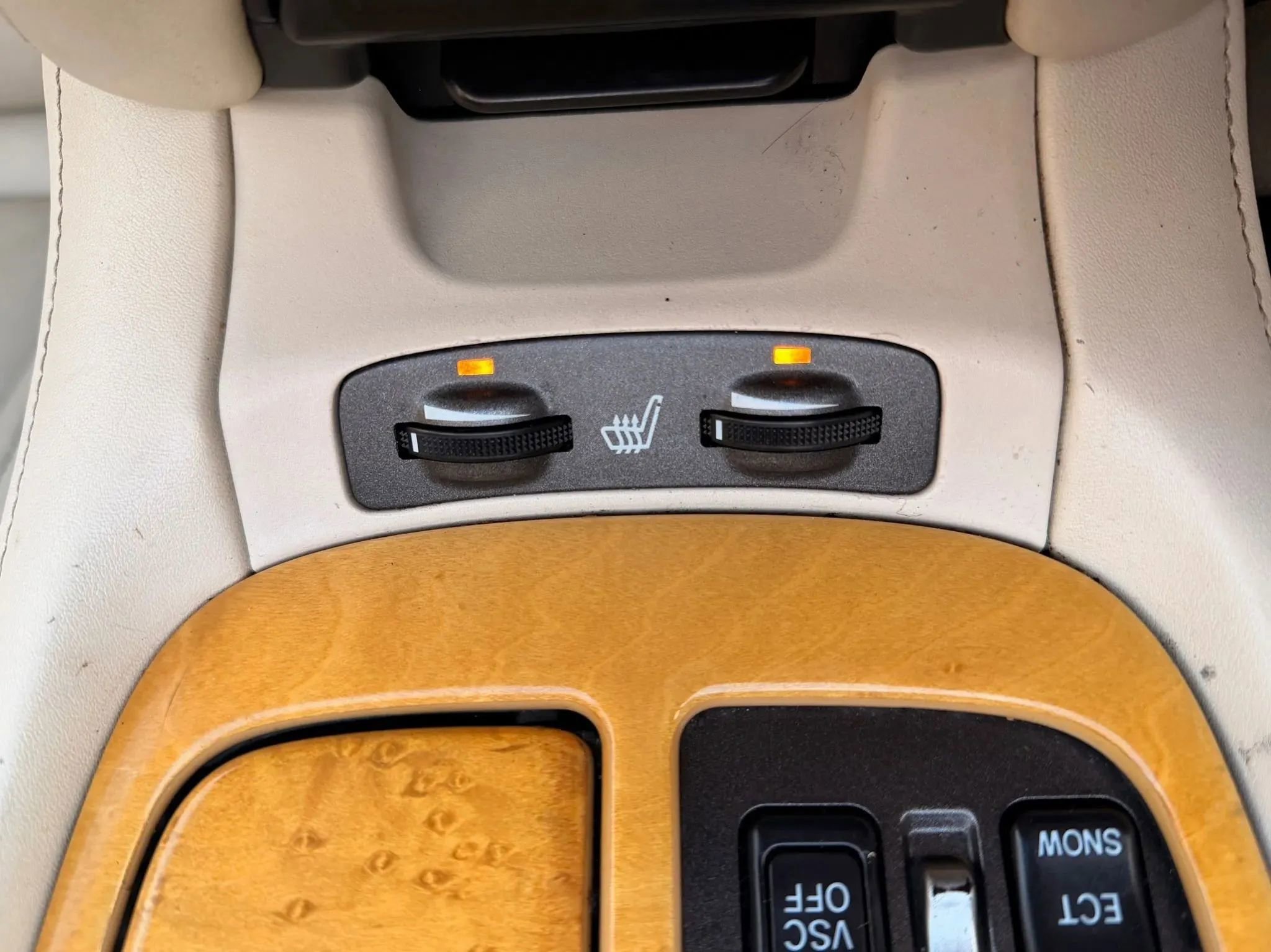 Used 2003 Lexus SC 430 Convertible RWD image 30