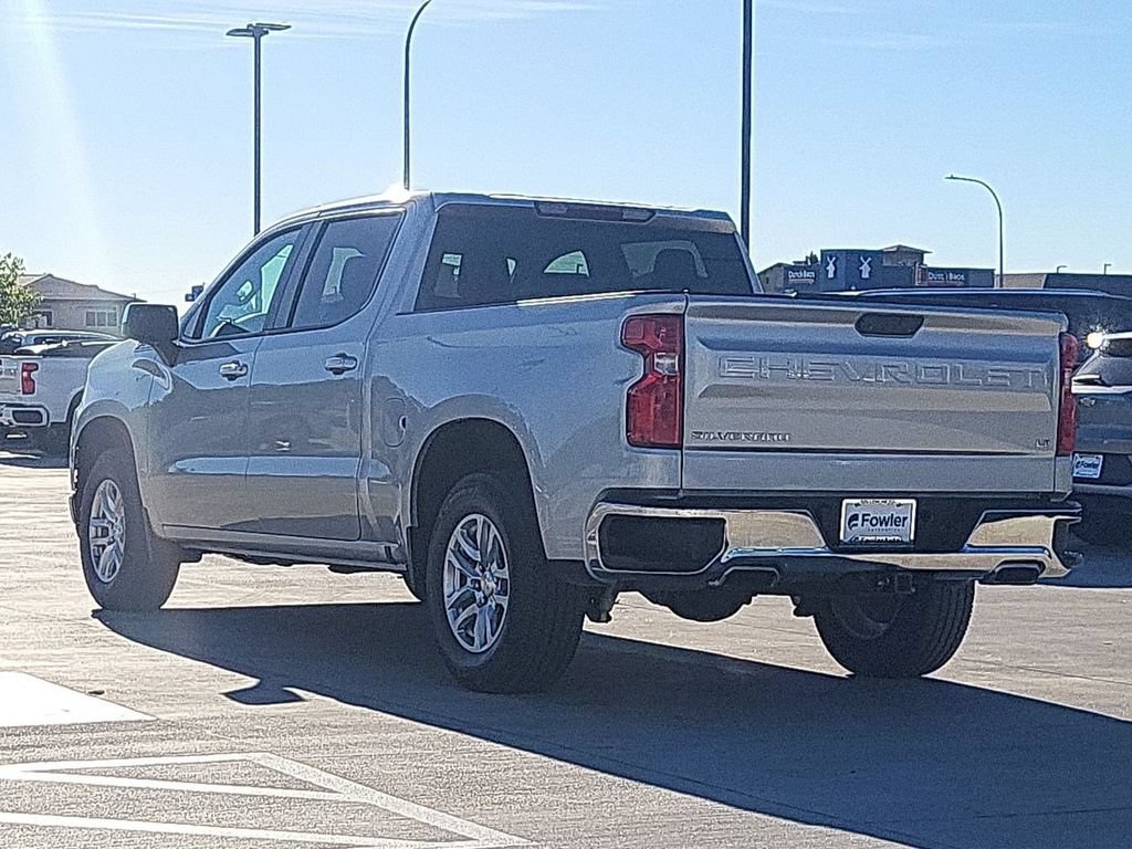 Used 2019 Chevrolet Silverado 1500 LT w/ All-Star Edition AWD/4WD image 6