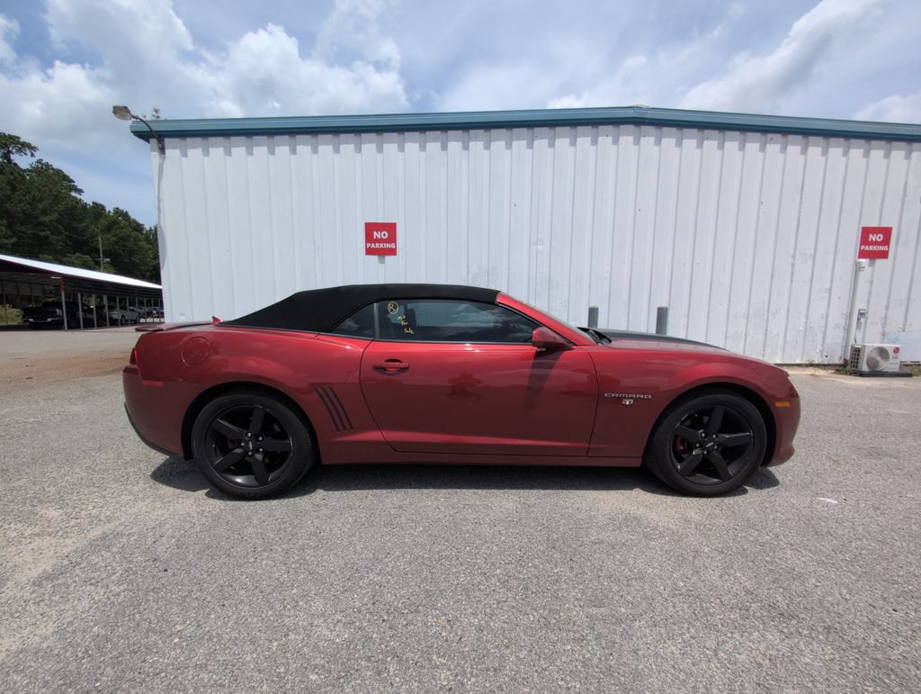 Used 2015 Chevrolet Camaro LT RWD image 9