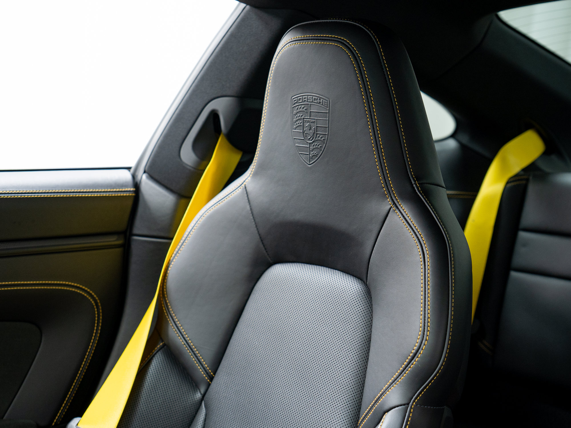 Certified 2023 Porsche 911 Carrera GTS RWD image 20