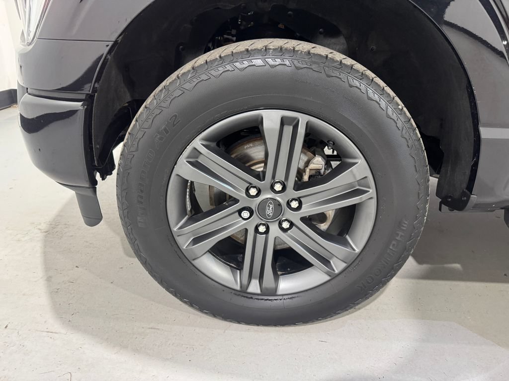 Used 2023 Ford F150 Lariat w/ Equipment Group 502A High AWD/4WD image 9