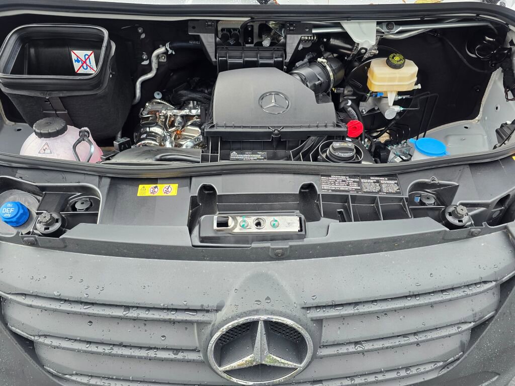 New 2026 Mercedes-Benz Sprinter 2500 image 11