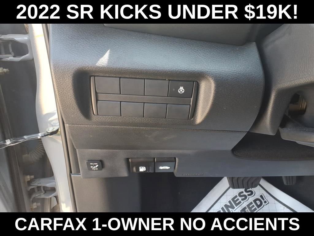 Used 2022 Nissan Kicks SR w/ Premium Package image 17