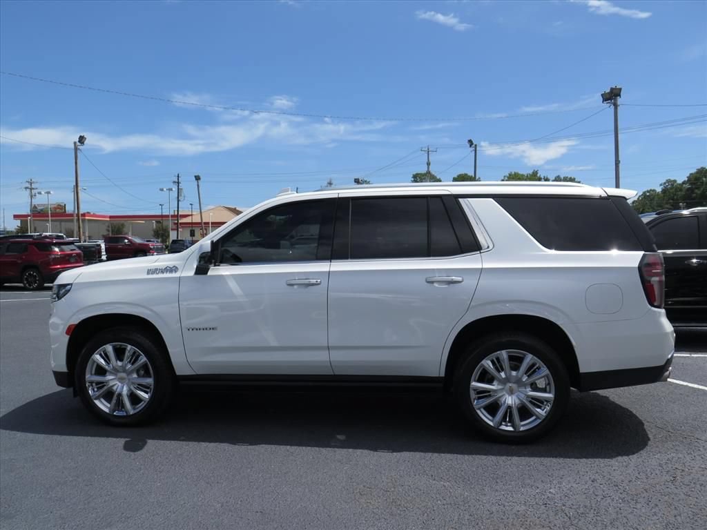 Used 2024 Chevrolet Tahoe High Country AWD/4WD image 6
