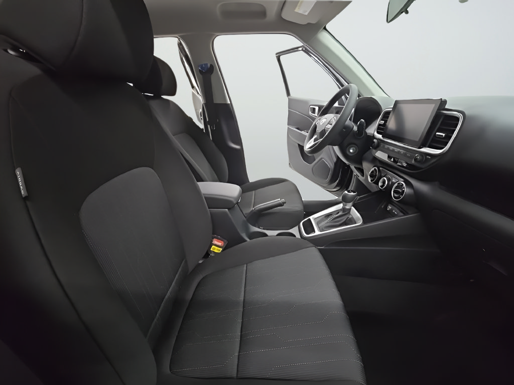 New 2026 Hyundai Venue SE FWD image 26
