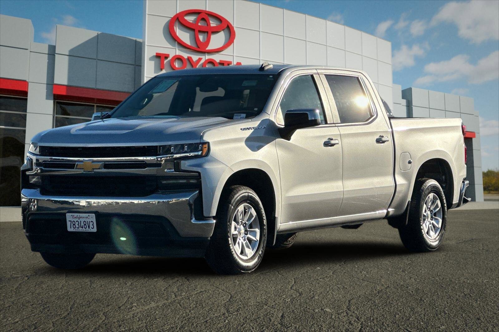 Used 2020 Chevrolet Silverado 1500 LT image 7