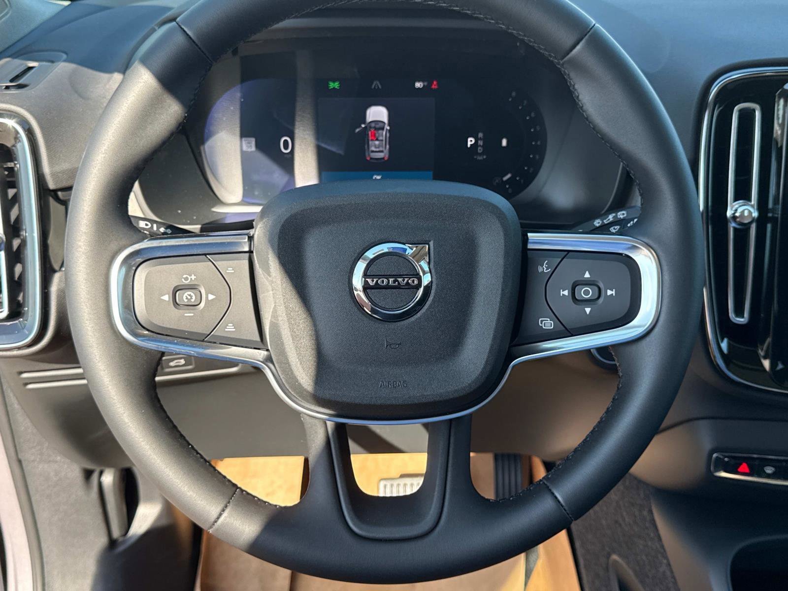 New 2026 Volvo XC40 B5 Ultra w/ Climate Package AWD/4WD image 26