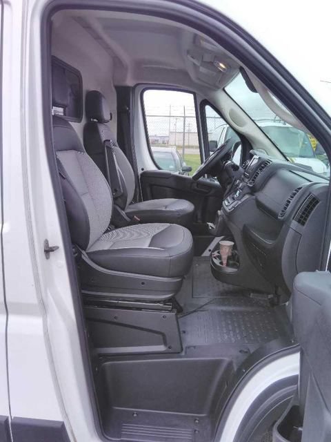 Used 2025 RAM ProMaster 3500 w/ Convenience Group FWD image 5