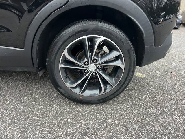 Used 2020 Buick Encore GX Select image 29