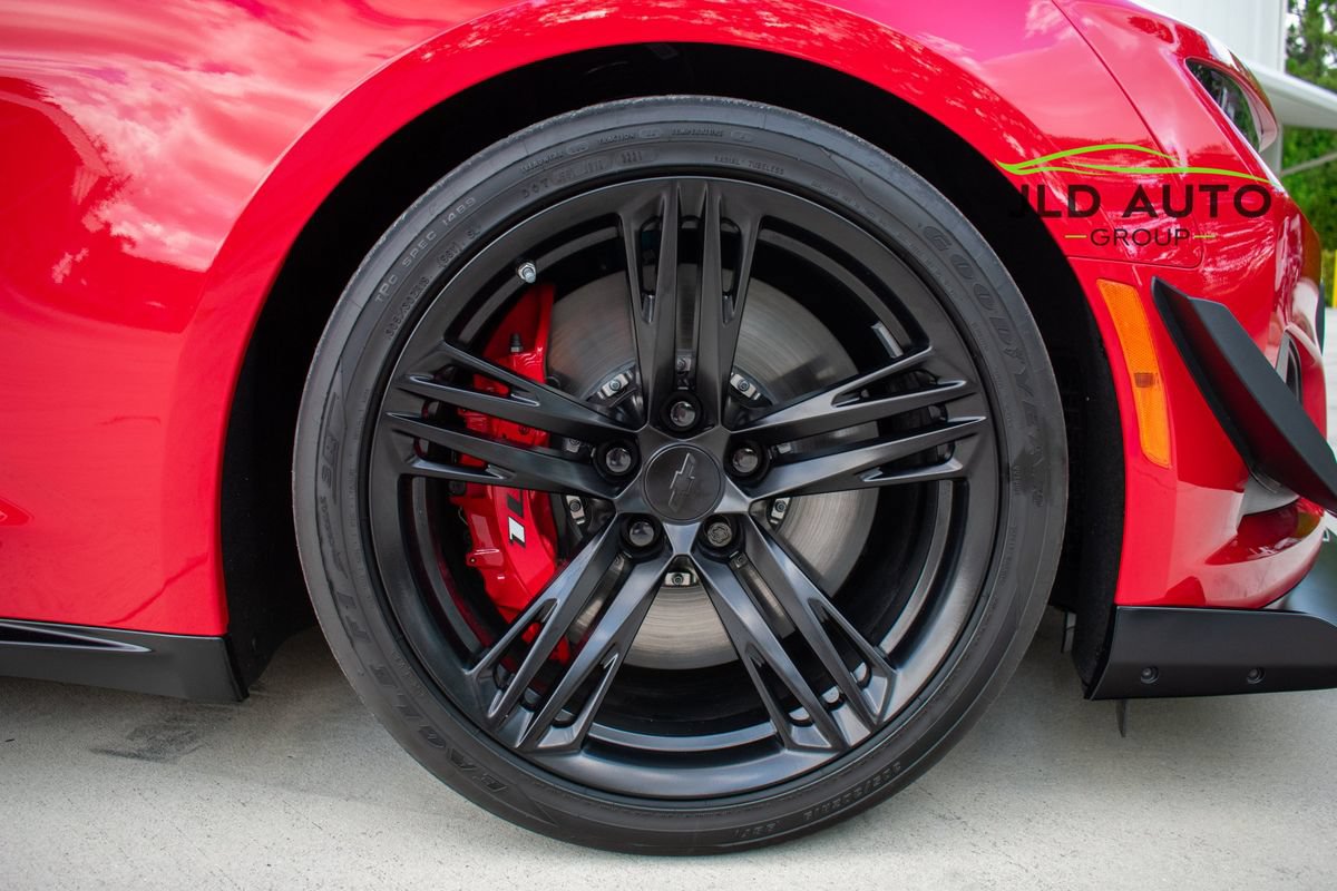 Used 2023 Chevrolet Camaro ZL1 RWD image 26