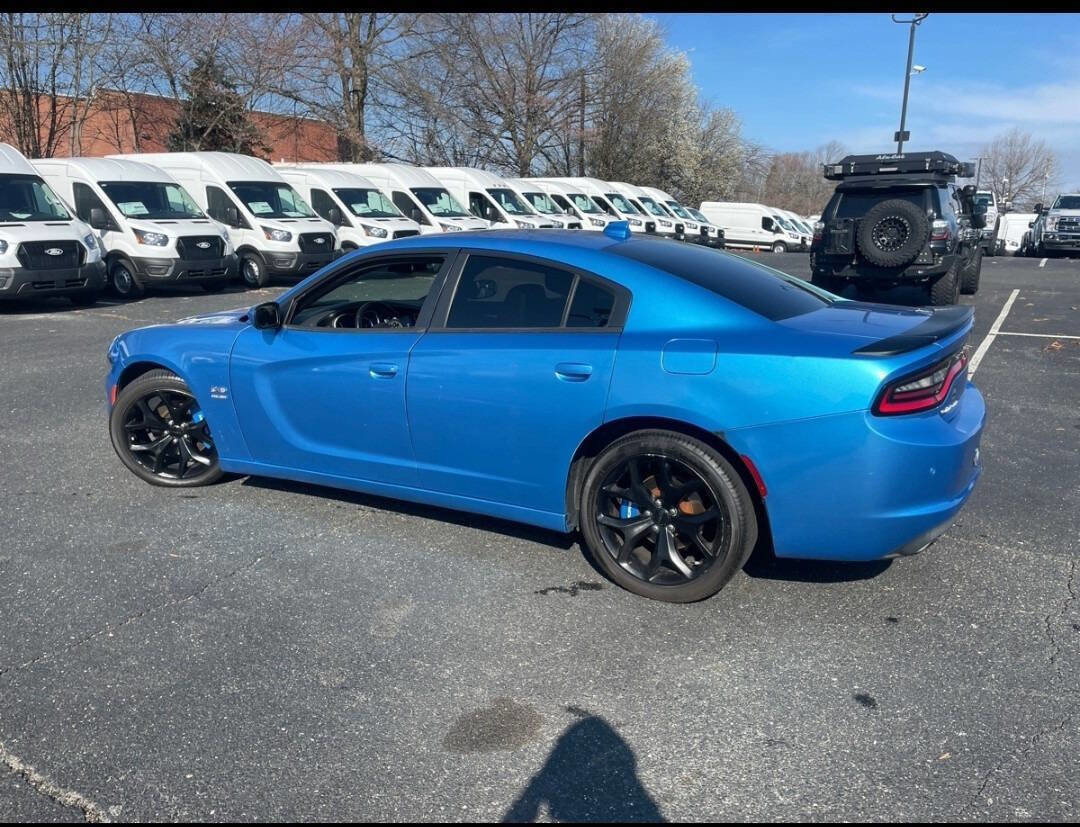 Used 2015 Dodge Charger R/T image 7