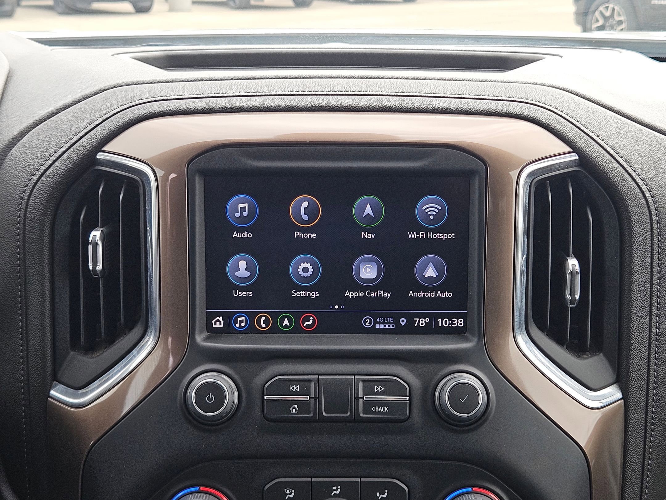 Used 2022 Chevrolet Silverado 3500 High Country w/ Z71 Off-Road Package image 17