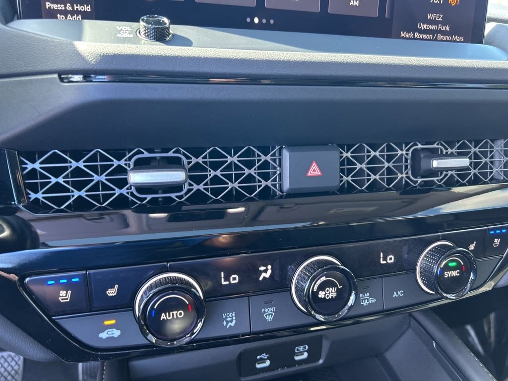 Used 2023 Honda Accord Touring image 37