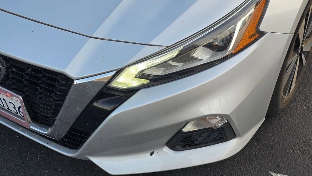 Used 2022 Nissan Altima 2.5 SV FWD image 7