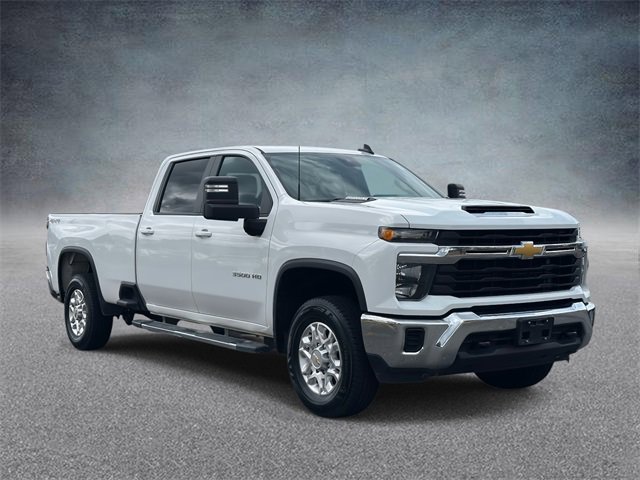 Used 2024 Chevrolet Silverado 3500 LT