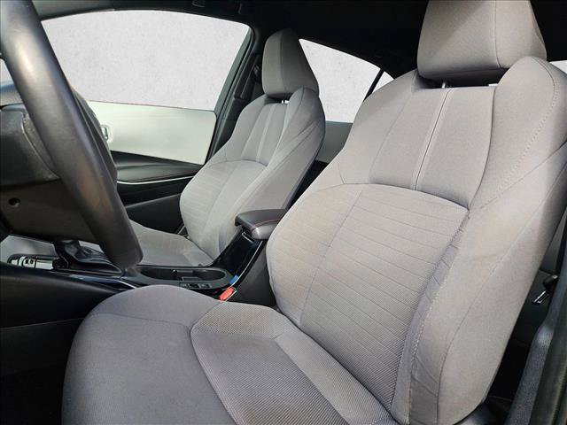 Used 2024 Toyota Corolla SE FWD image 16