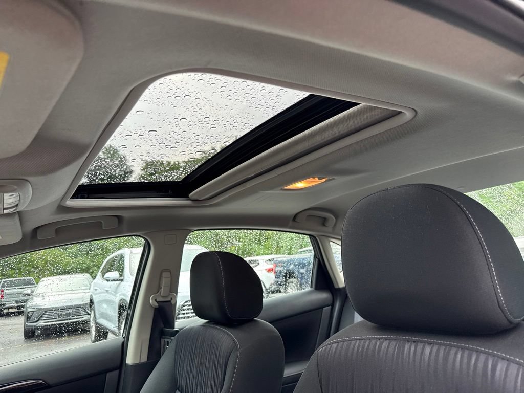 Used 2019 Nissan Sentra SV w/ Special Edition Package FWD image 22