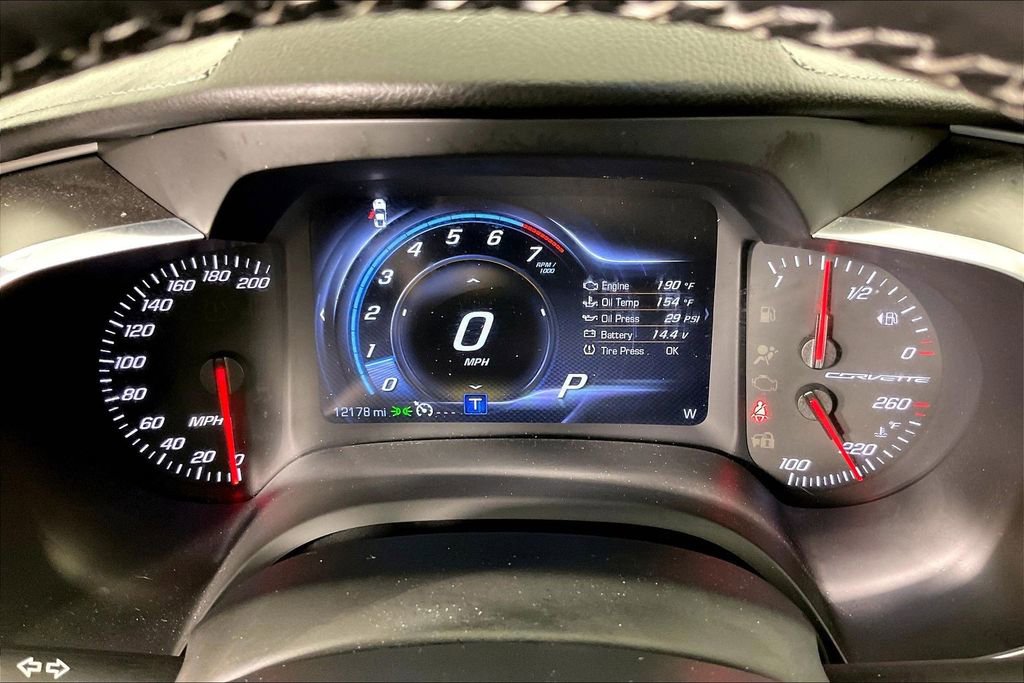 Used 2017 Chevrolet Corvette Stingray Coupe image 29