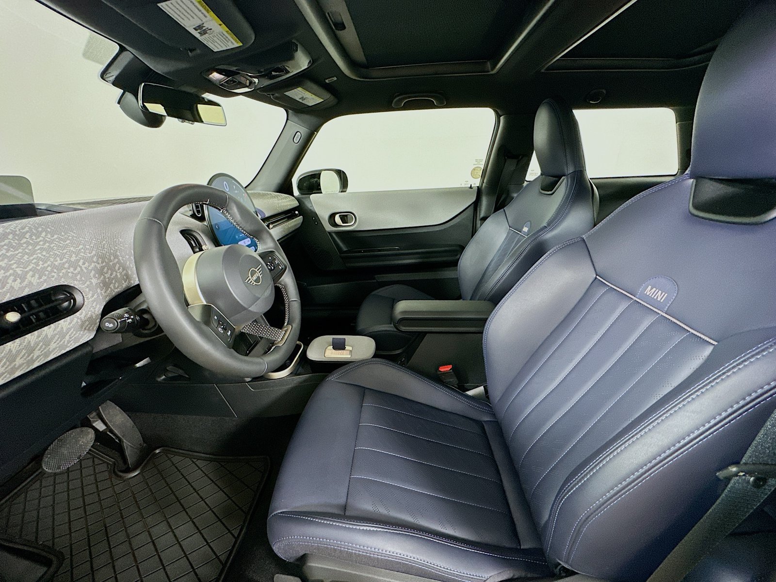 Certified 2026 MINI Cooper S FWD image 32
