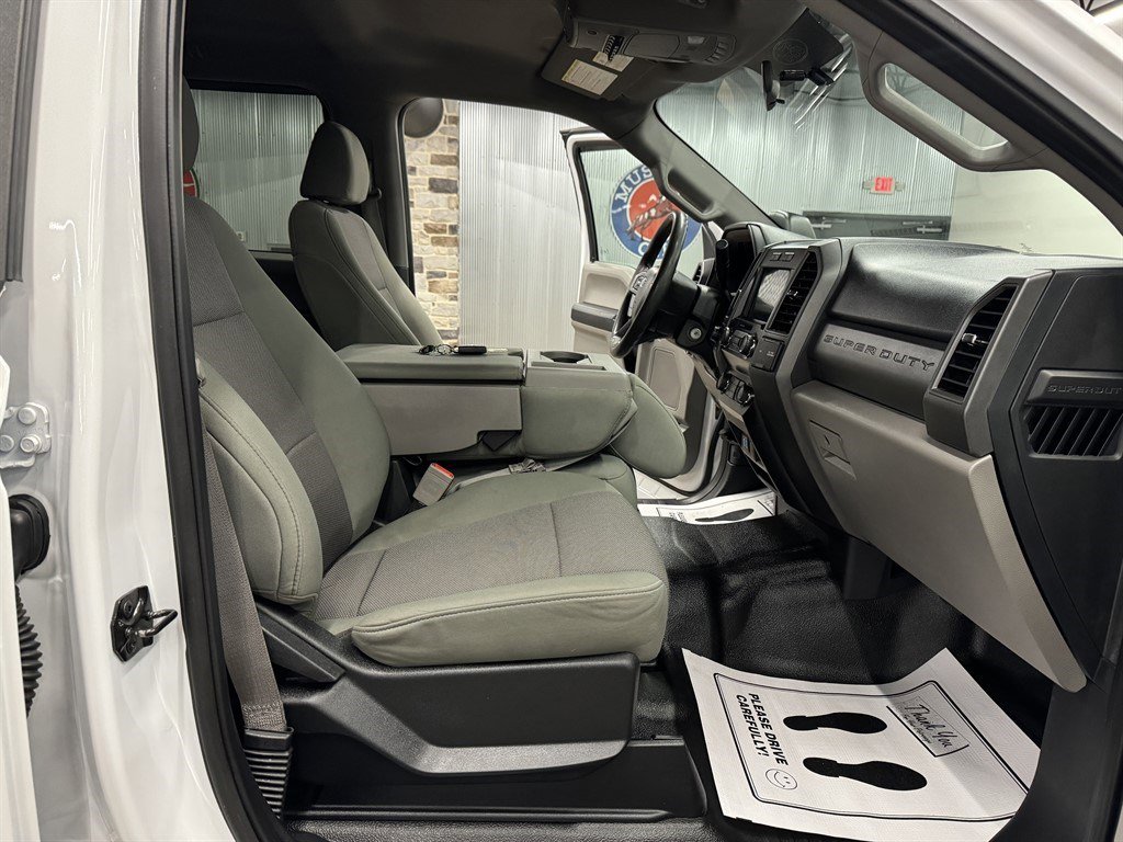 Used 2019 Ford F450 XL w/ Power Equipment Group image 36