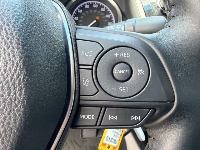 Used 2018 Toyota Camry SE FWD image 24