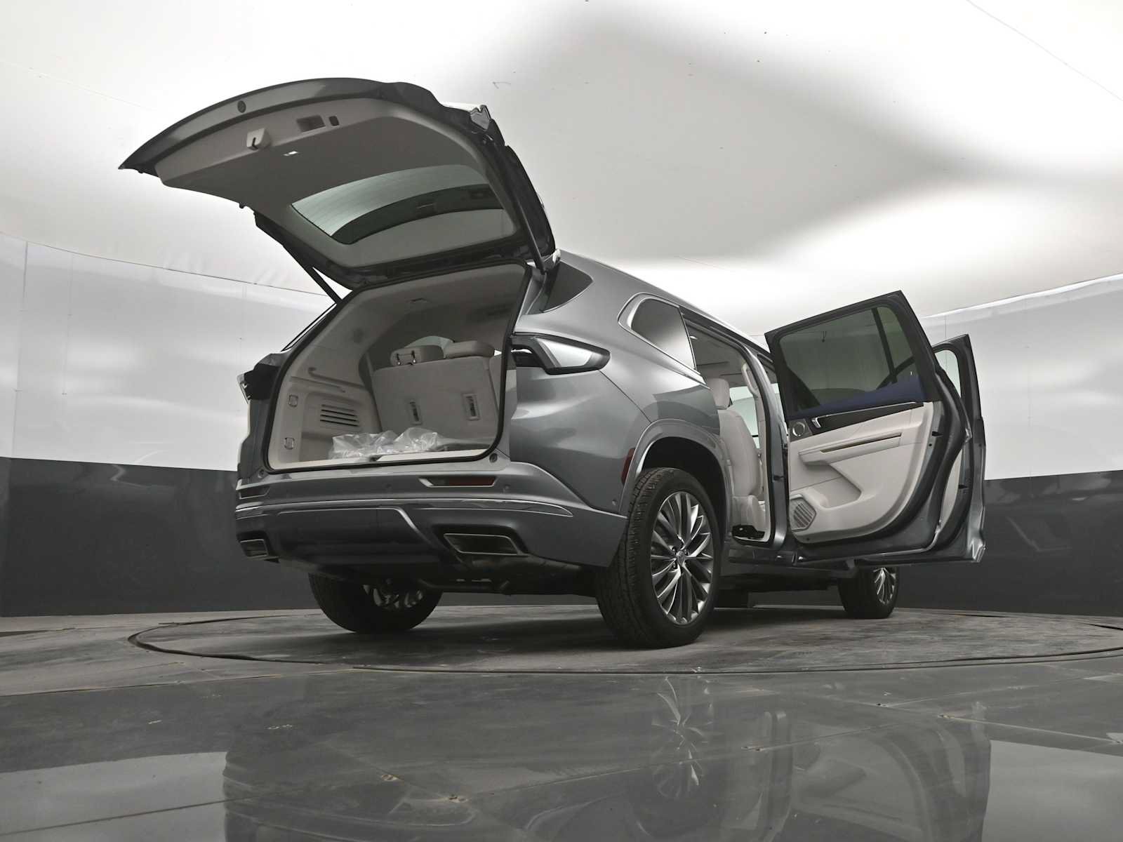 New 2026 Buick Enclave Avenir w/ Super Cruise Package AWD/4WD image 44