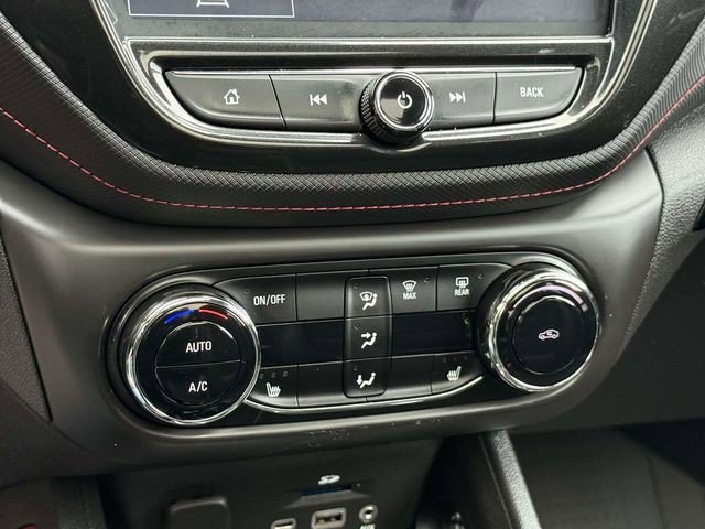 Certified 2023 Chevrolet TrailBlazer RS w/ Sun and Liftgate Package AWD/4WD image 16