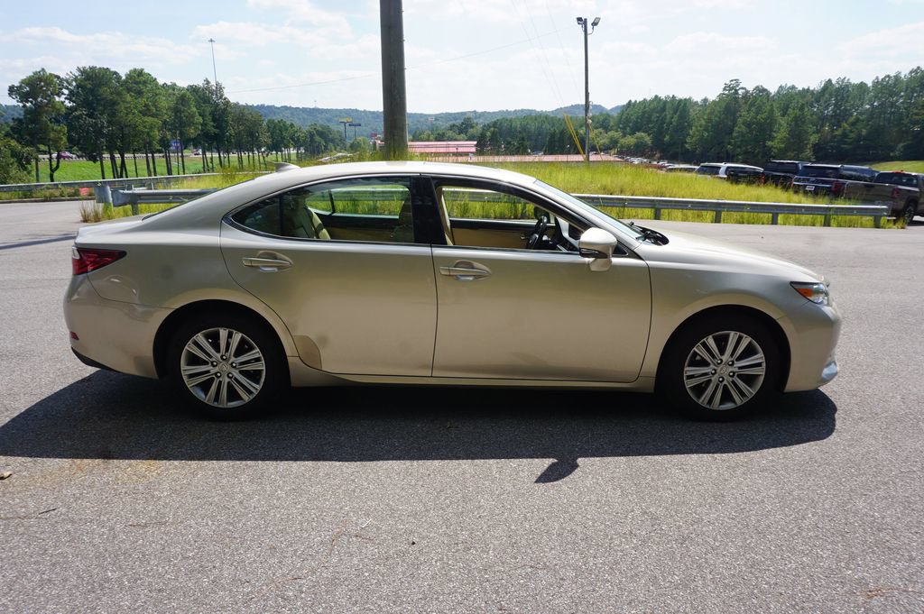Used 2015 Lexus ES 350 w/ Premium Package FWD image 20