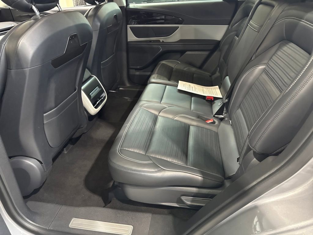 Used 2024 Lincoln Nautilus Reserve image 26