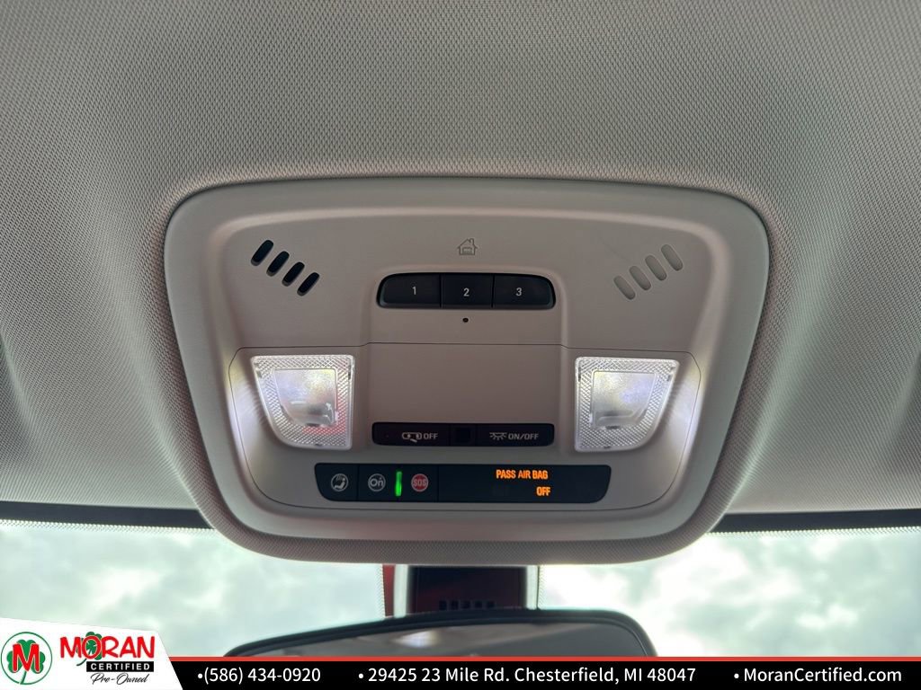 Used 2019 Chevrolet Traverse LT image 22