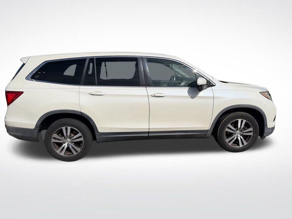 Used 2016 Honda Pilot EX image 10