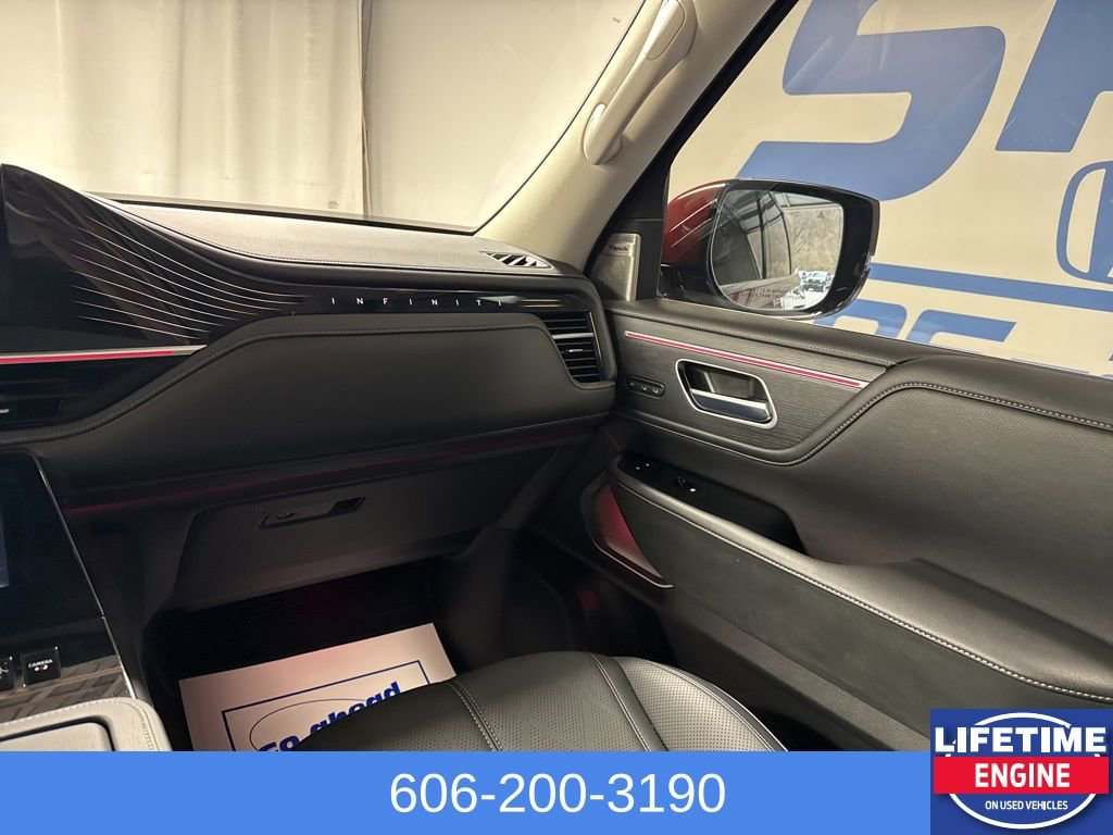 Used 2025 INFINITI QX80 Sensory image 24