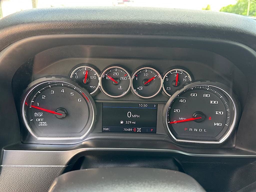 Used 2021 Chevrolet Silverado 1500 LT AWD/4WD image 22