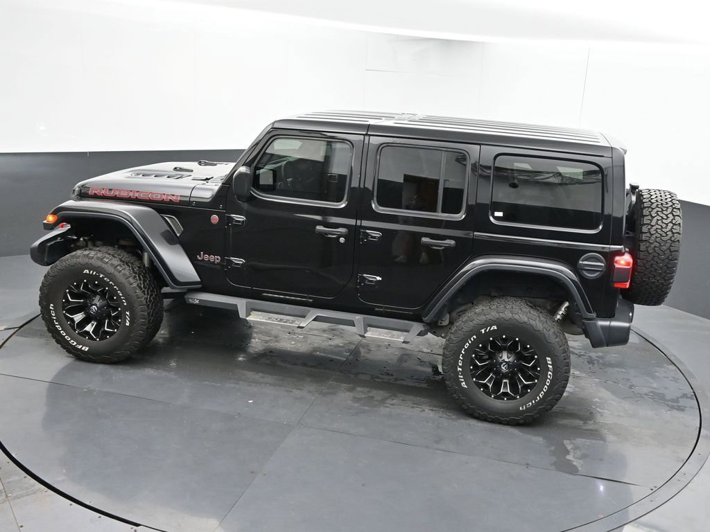 Used 2018 Jeep Wrangler Unlimited Rubicon w/ Dual Top Group AWD/4WD image 41