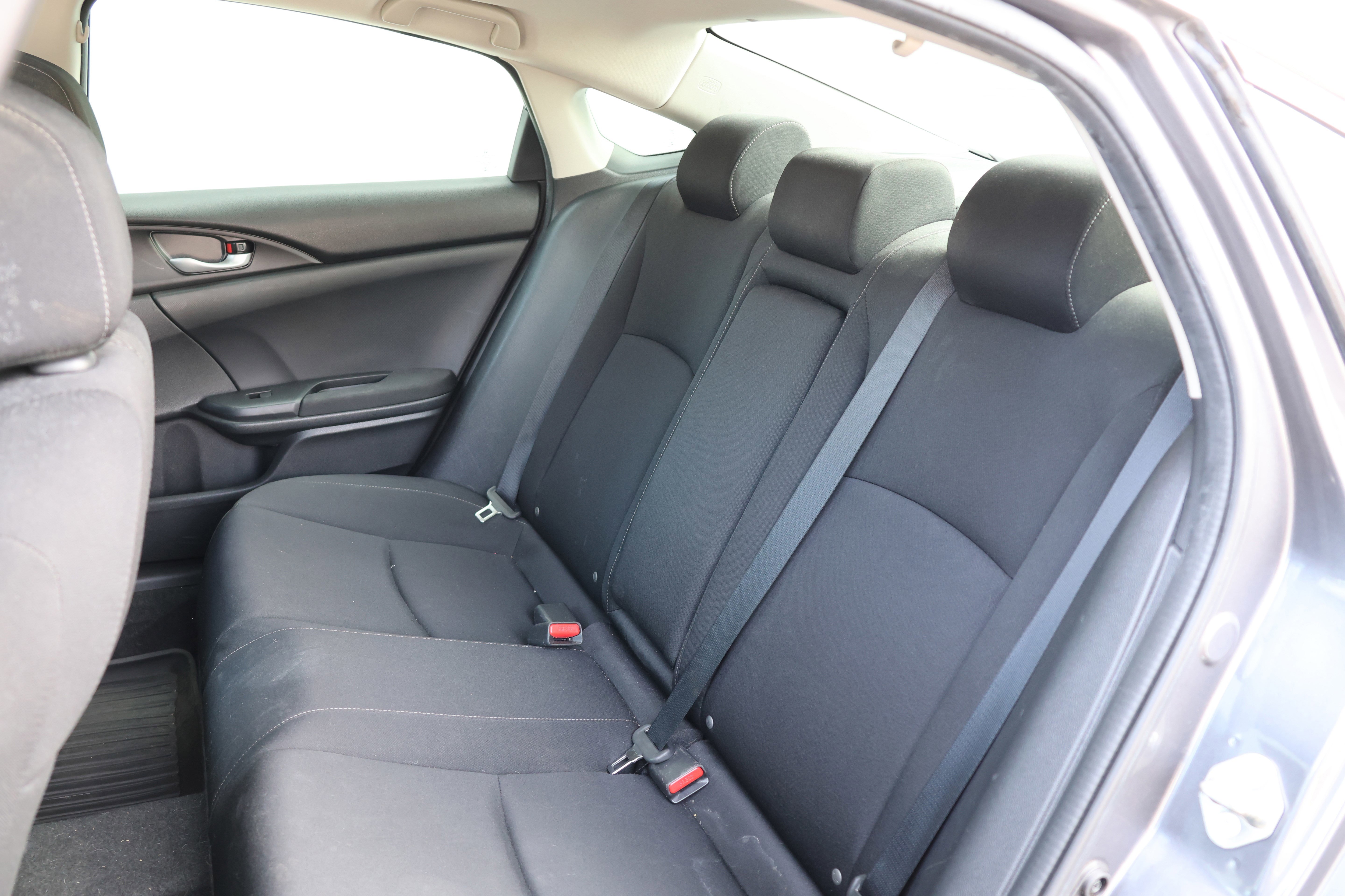 Used 2018 Honda Civic EX image 33