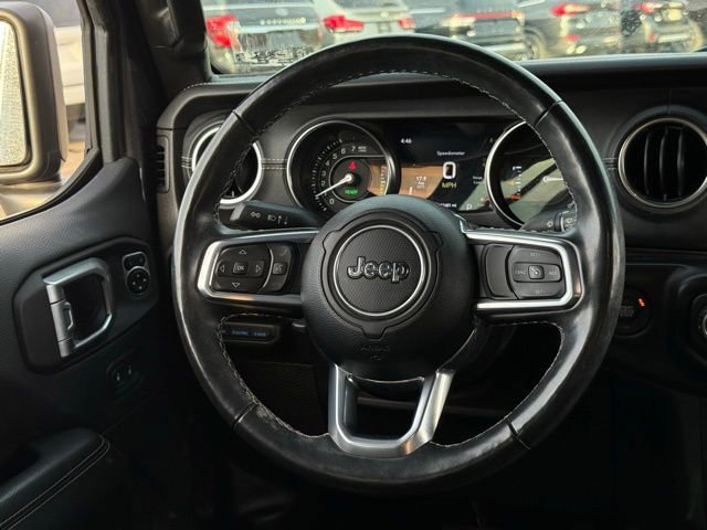 Used 2022 Jeep Wrangler Unlimited Sahara w/ Cold Weather Group image 8